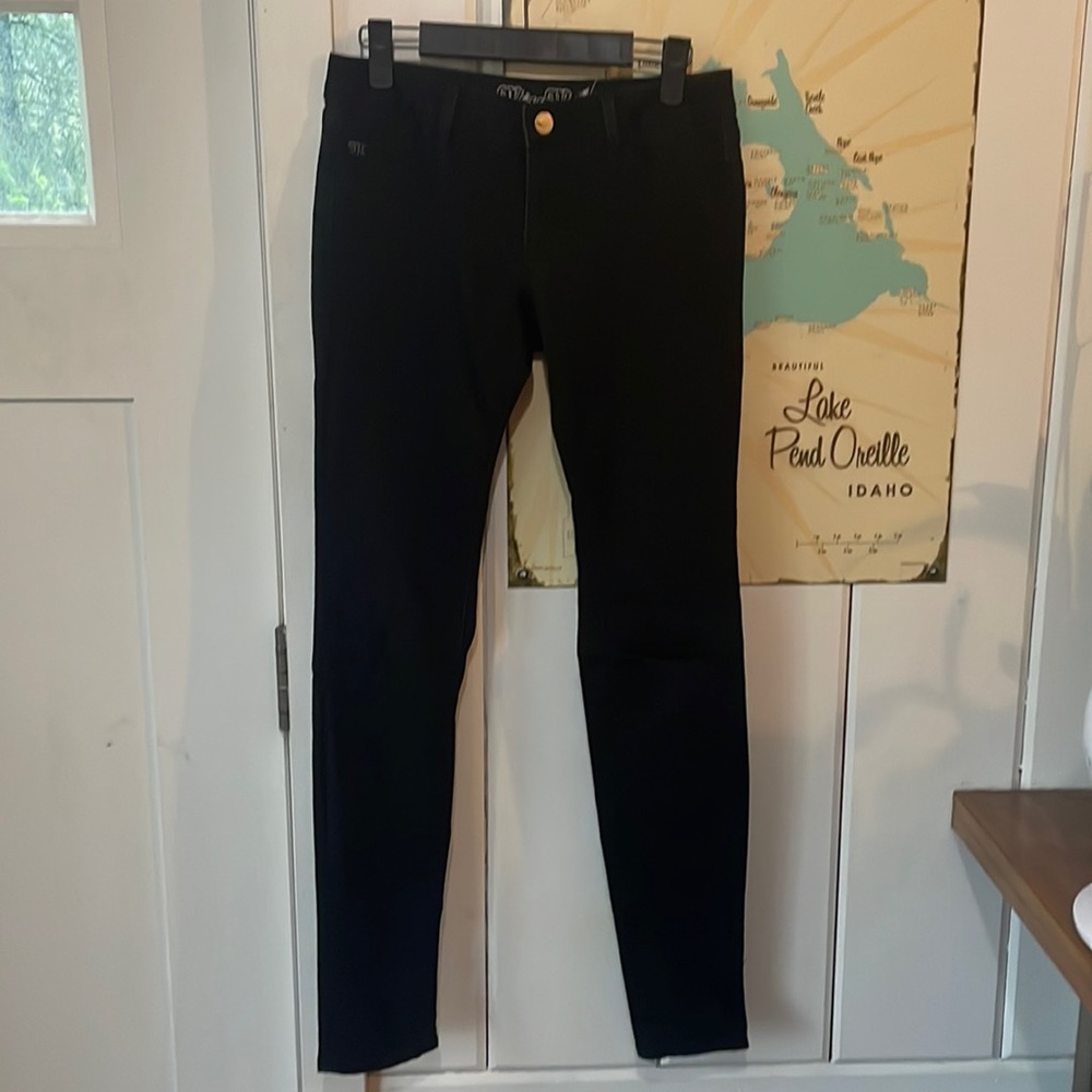 Miss Me Jeggings - Black